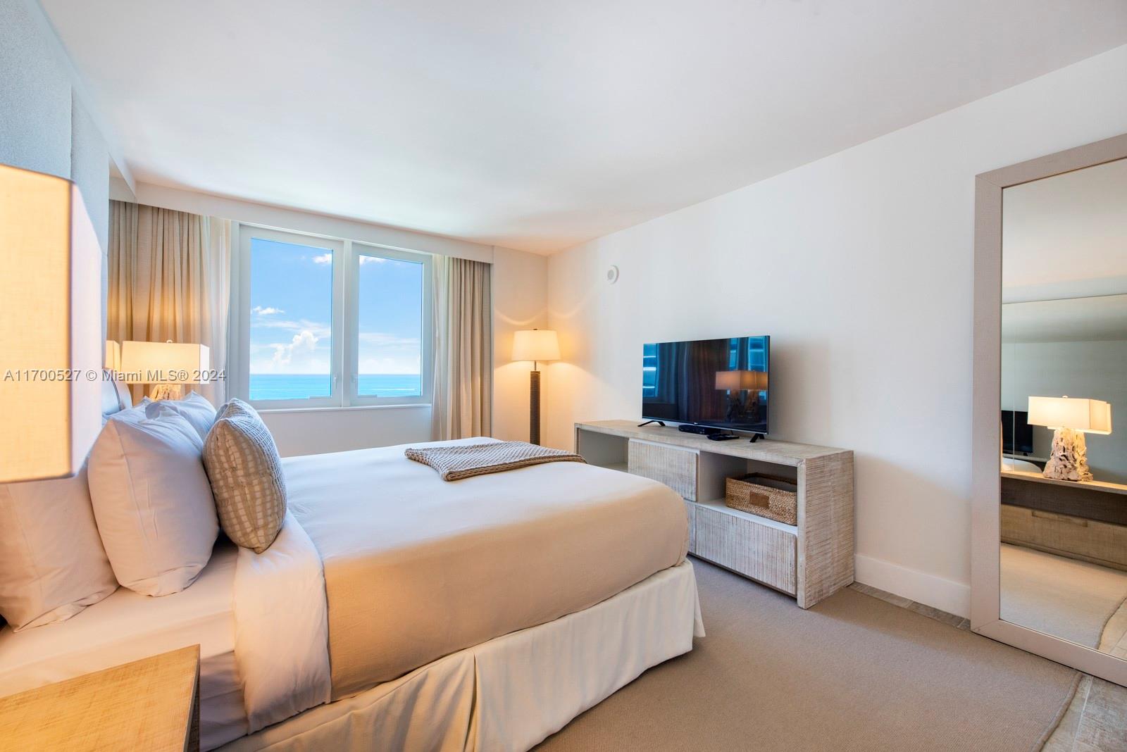 1 Hotel & Homes - Residential