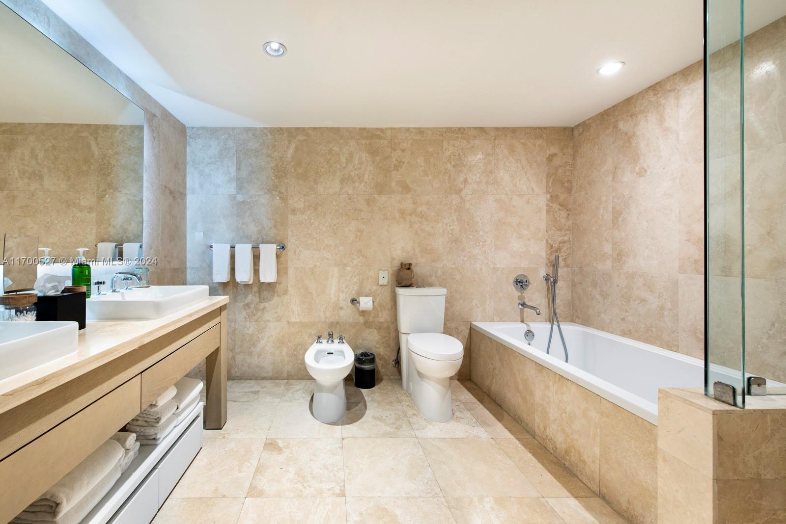 1 Hotel & Homes - Residential