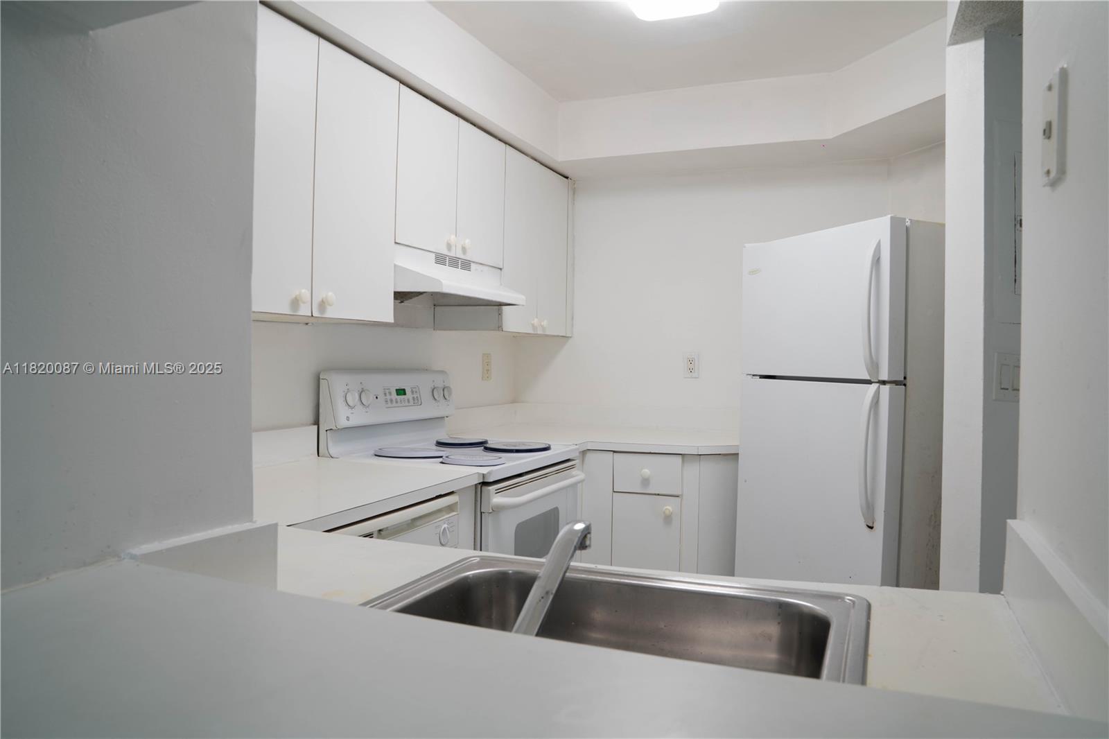 VERABELLA FALLS CONDO - Residential