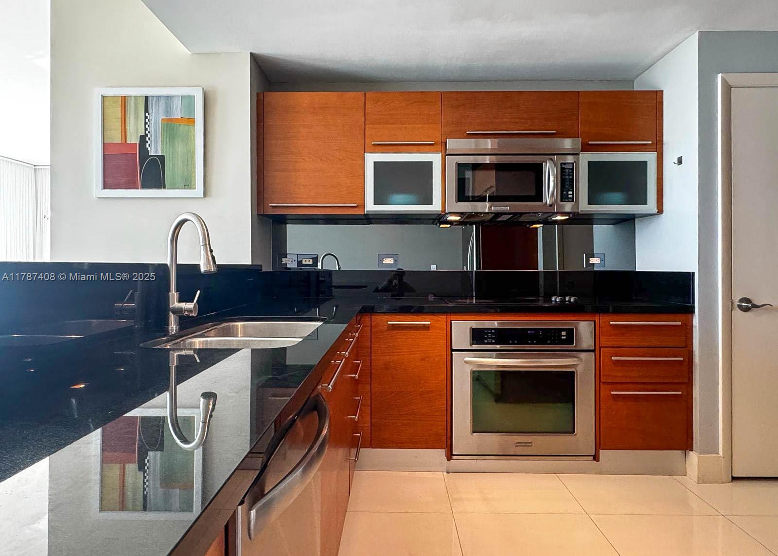 244 Biscayne Blvd 3503