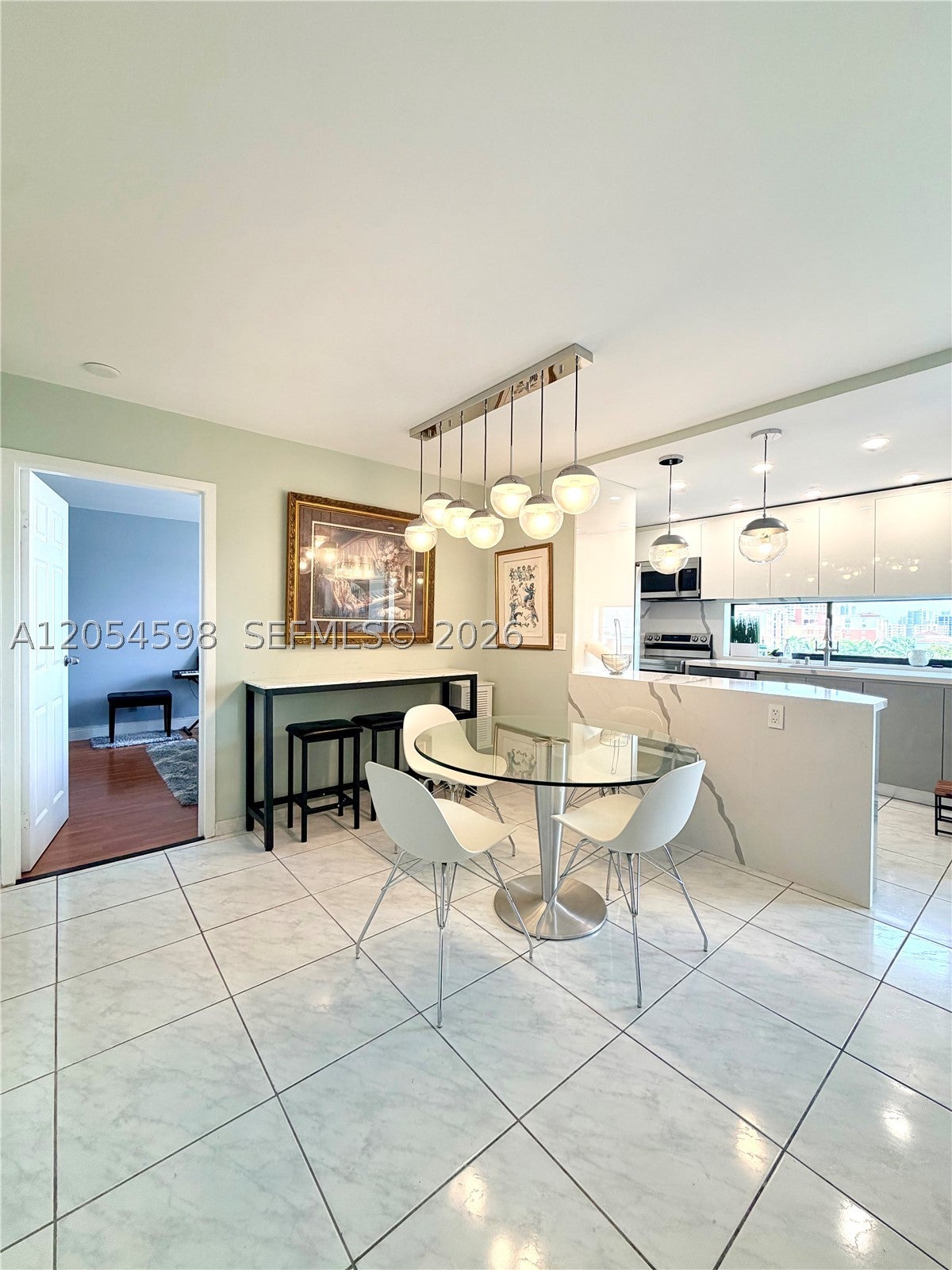 17021 N Bay Rd 802