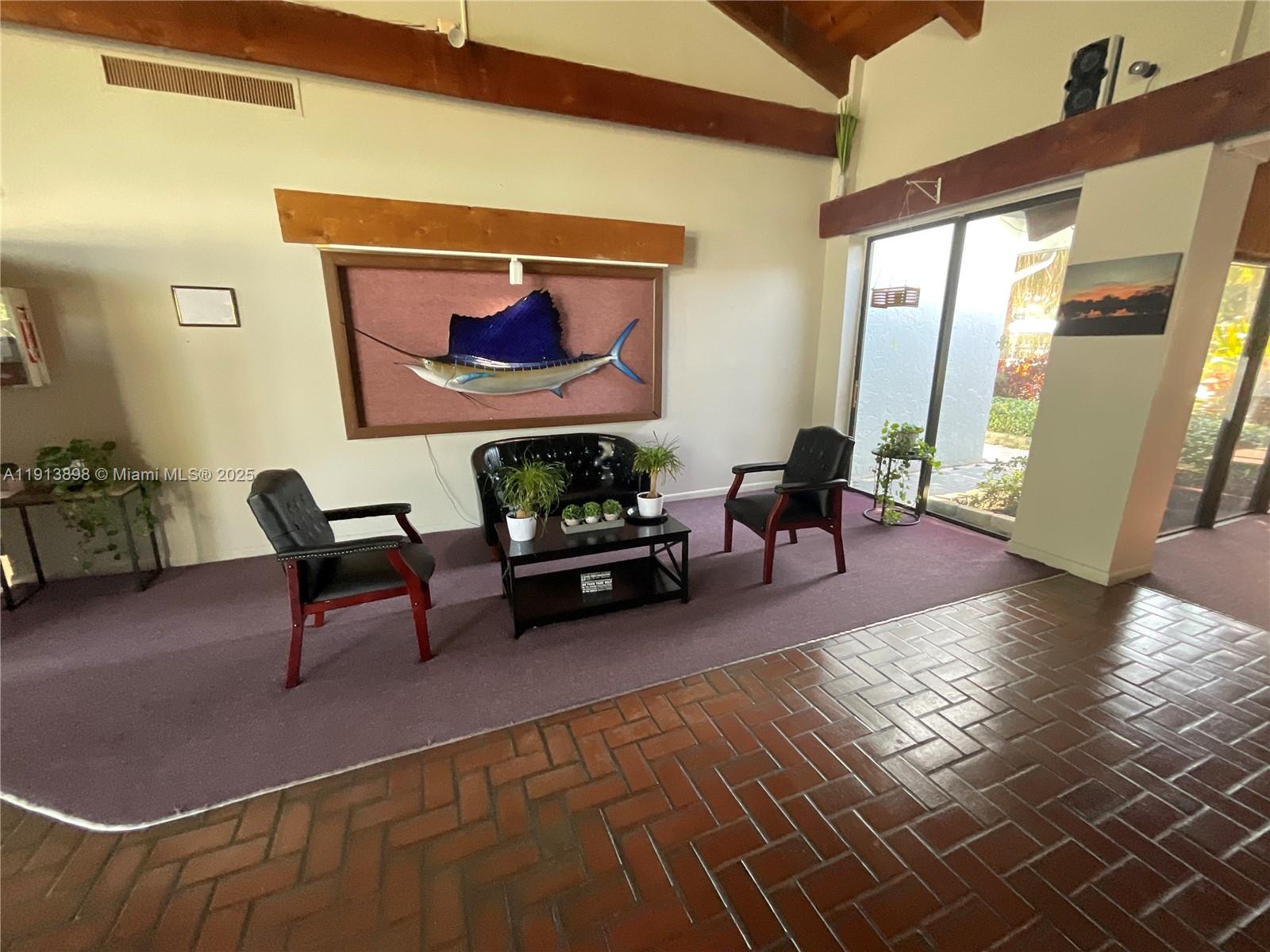 8 OF PALM SPRINGS 2 CONDO - Residential