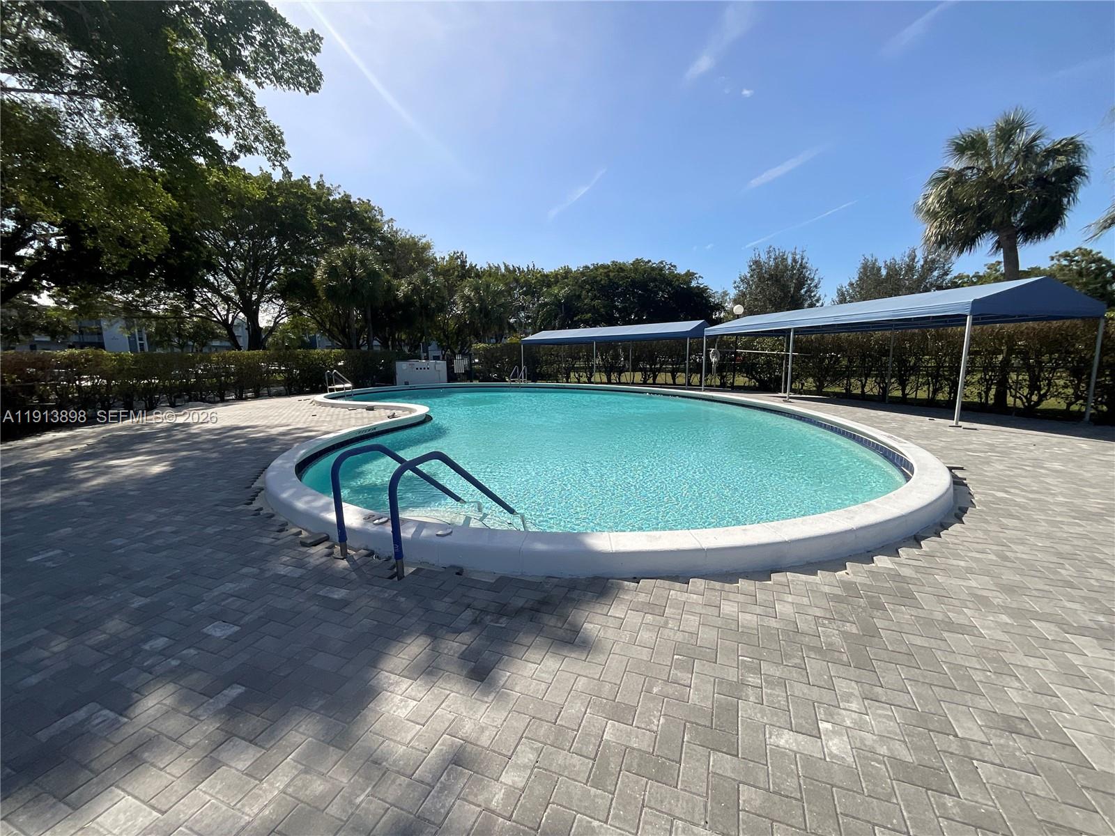 8 OF PALM SPRINGS 2 CONDO - Residential