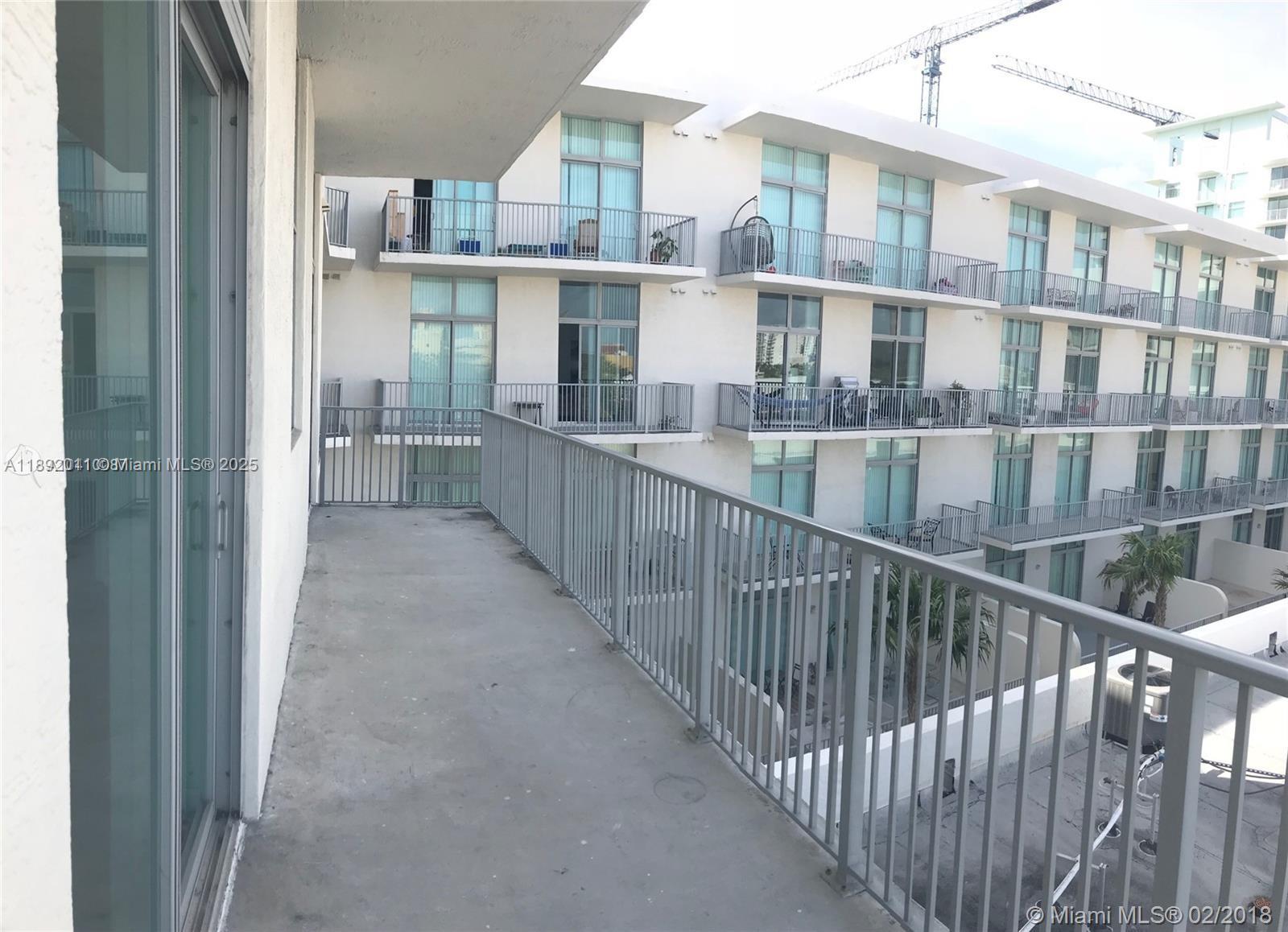 LOFTS AT HOLLYWOOD STATIO - Residential Lease