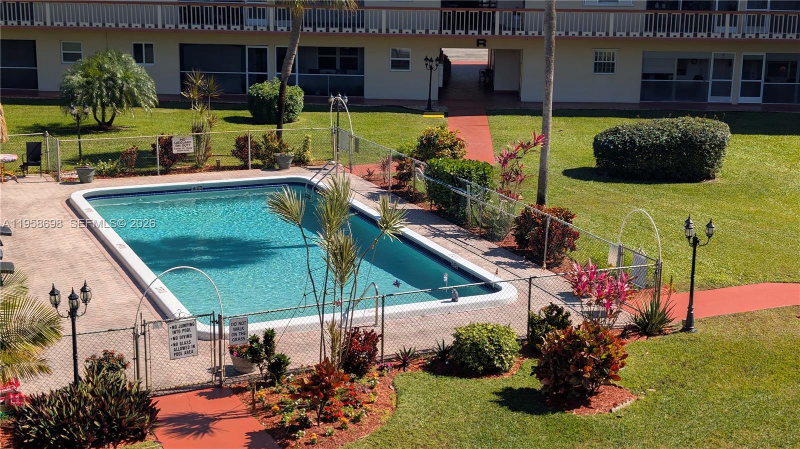 BEVERLY HILLS CONDO NUMBE - Residential