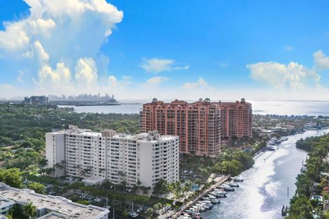 90 Edgewater Dr 1218 Coral Gables FL 33133