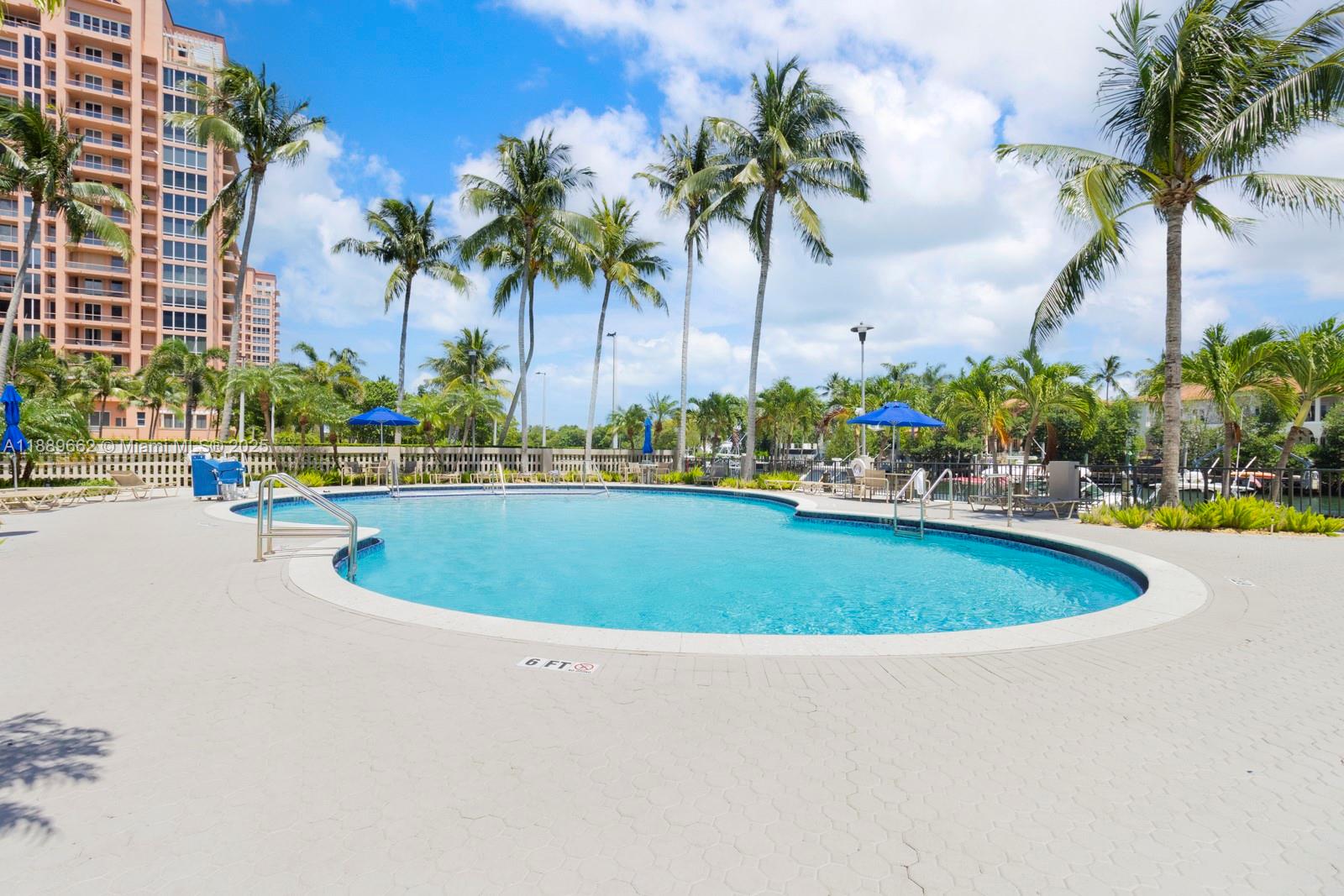 GABLES WATERWAY TOWERS CO - Residential