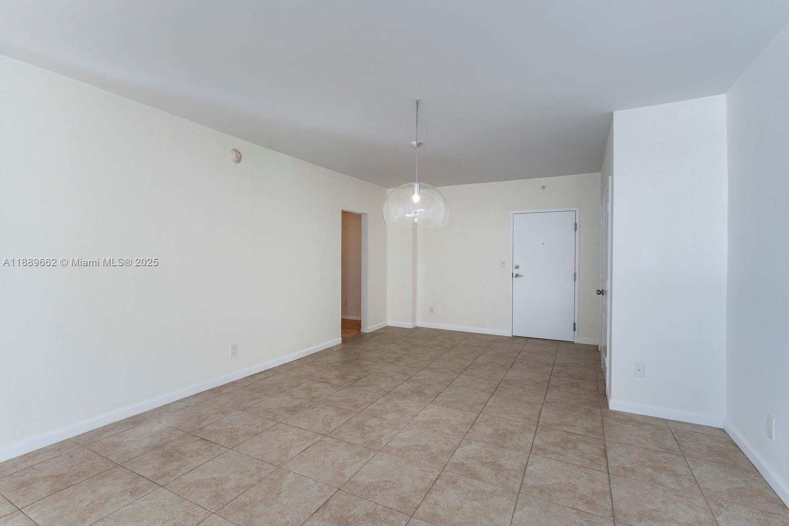 GABLES WATERWAY TOWERS CO - Residential