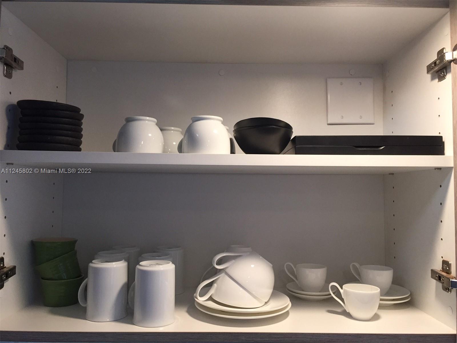 DECOPLAGE CONDO - Residential Lease