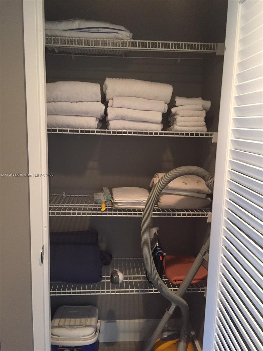 DECOPLAGE CONDO - Residential Lease