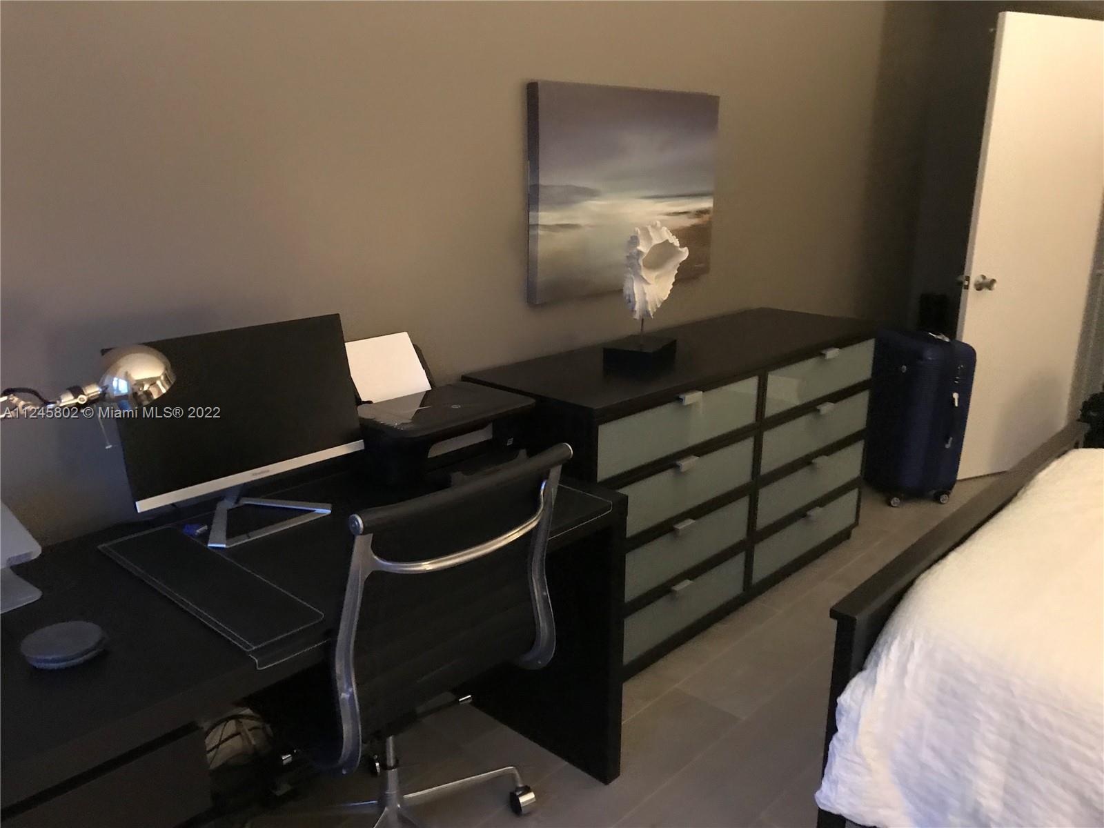 DECOPLAGE CONDO - Residential Lease