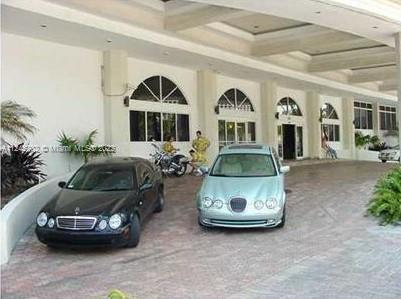 DECOPLAGE CONDO - Residential Lease