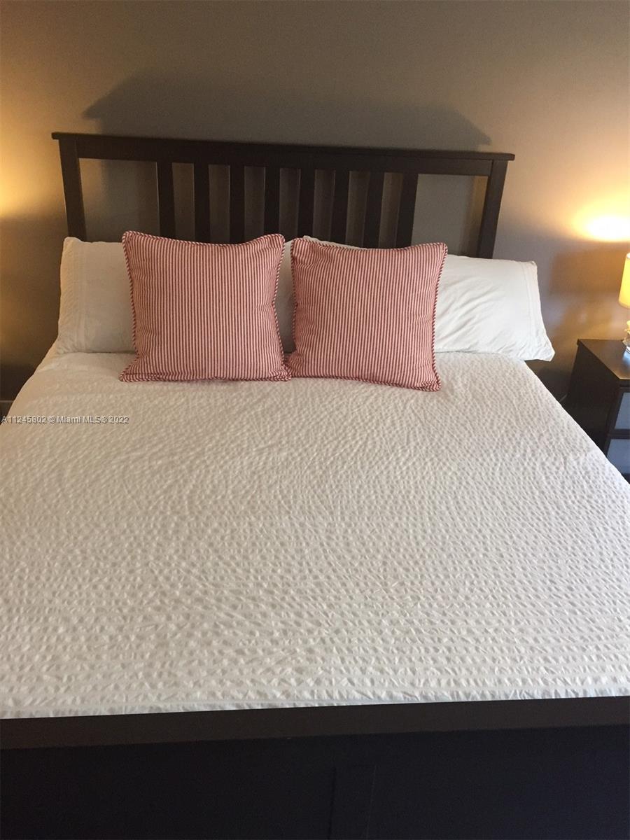 DECOPLAGE CONDO - Residential Lease