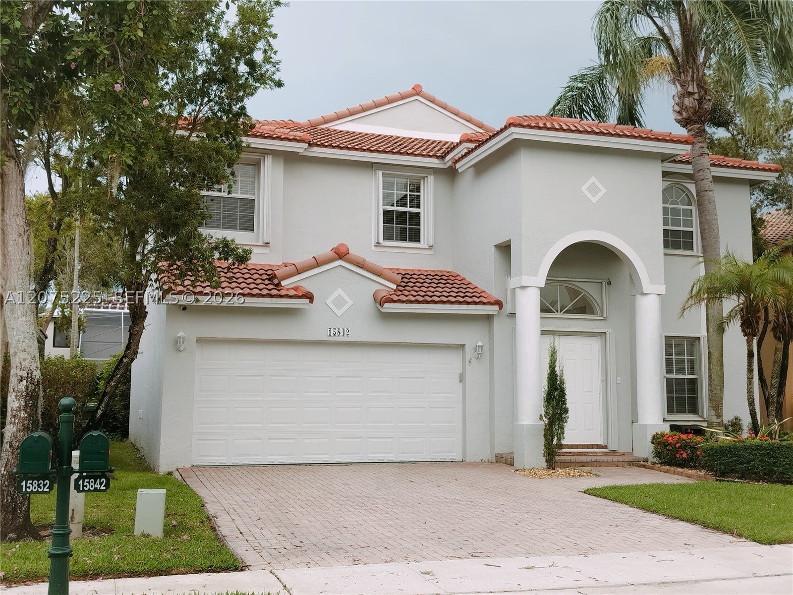 15842 SW 14 ST