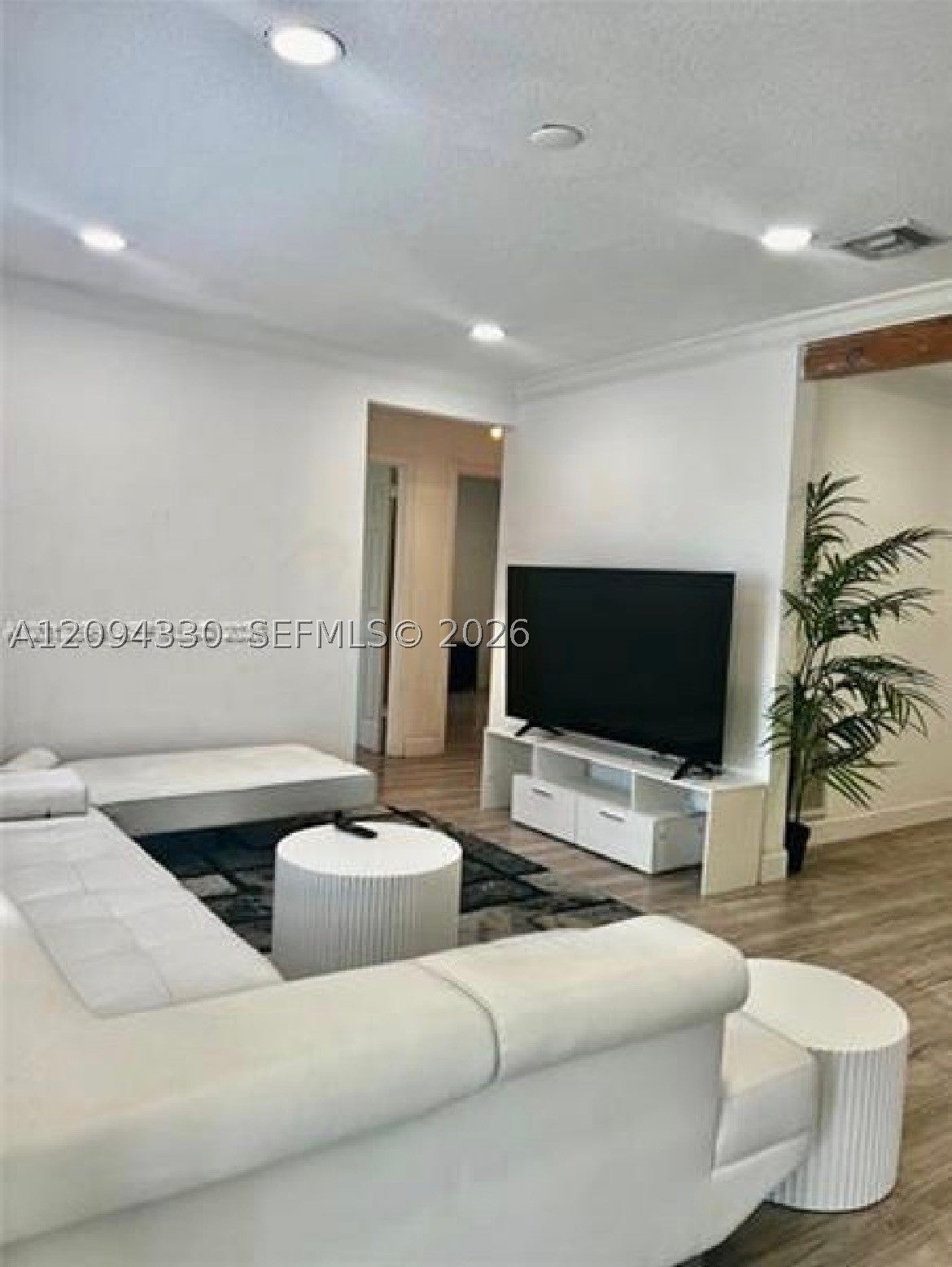 12040 N Miami Av
