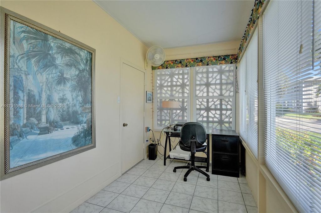 Photo of 110 South Blvd #1A, Boynton Beach, FL 33435 (MLS # A11791068)