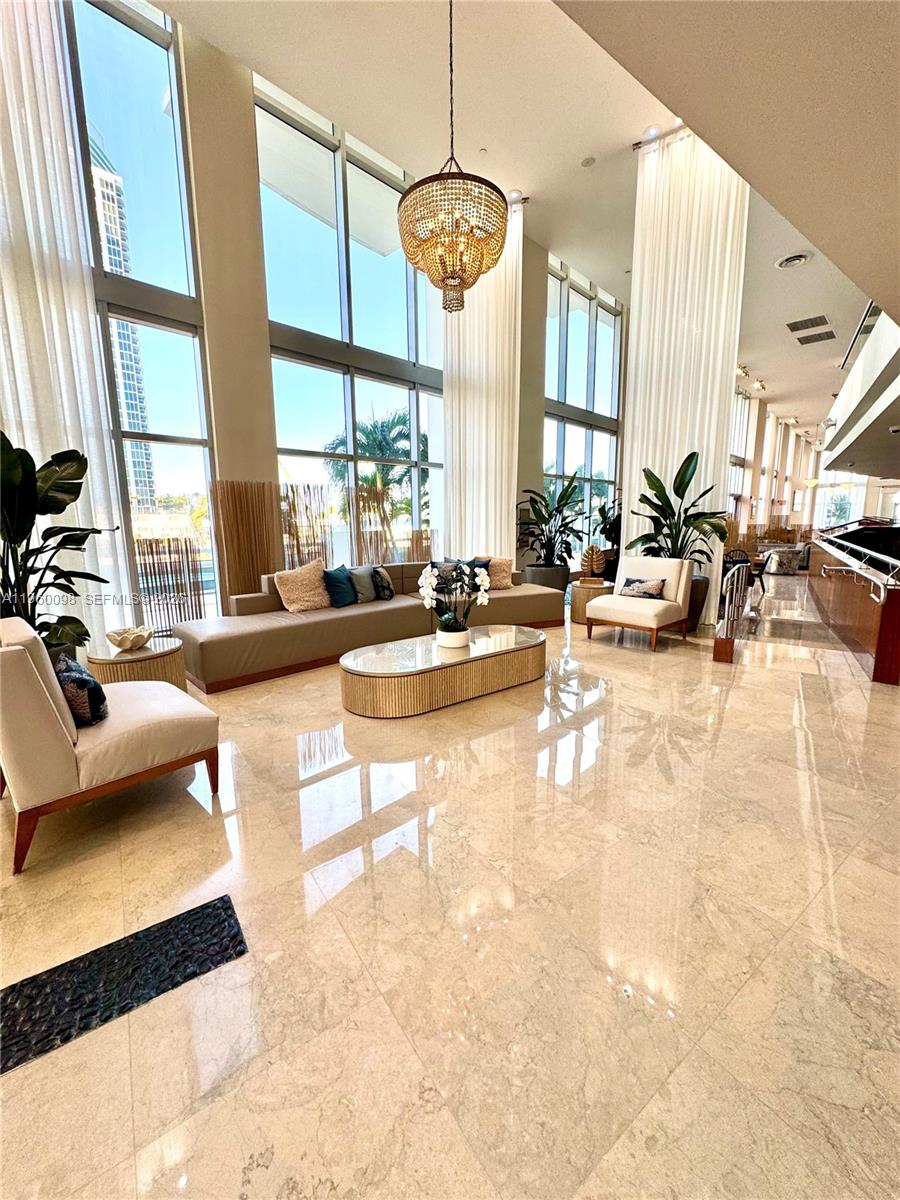 M RESORT RESIDENCES CONDO - Residential