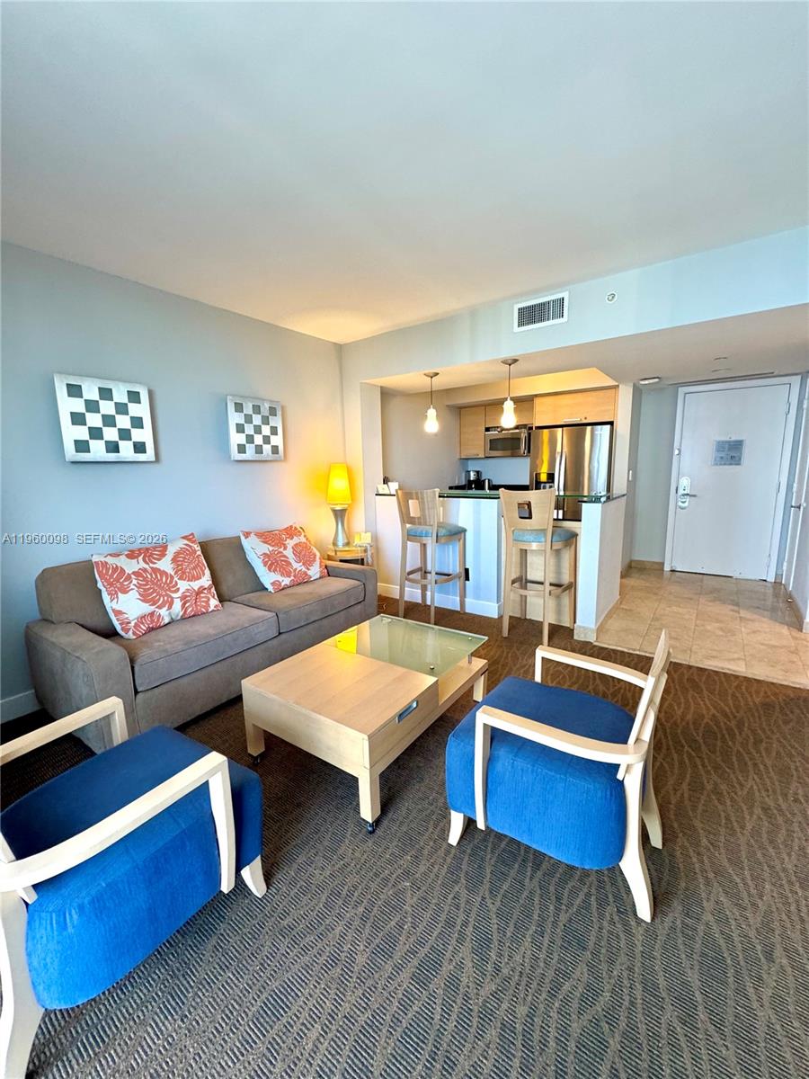 M RESORT RESIDENCES CONDO - Residential