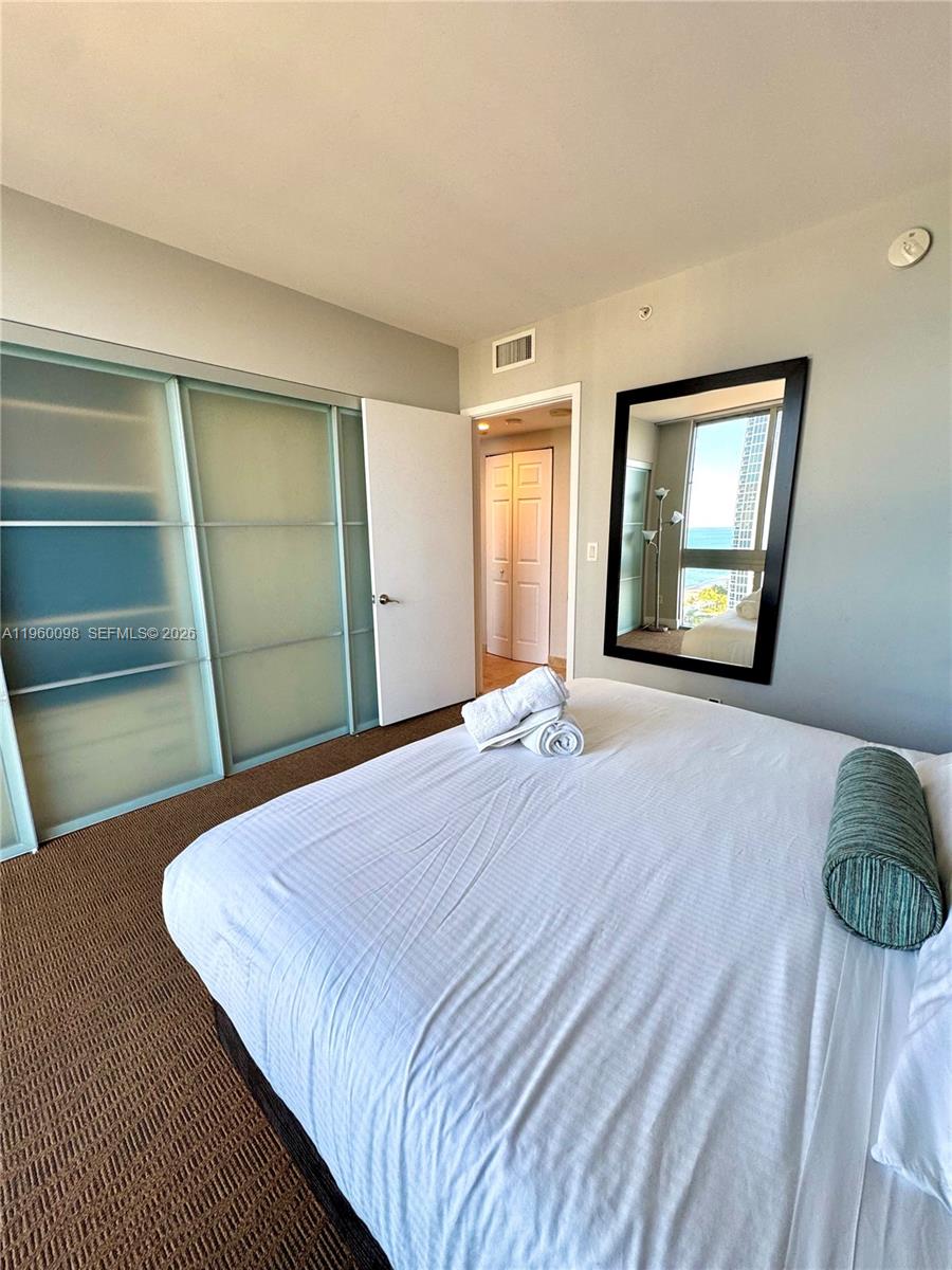 M RESORT RESIDENCES CONDO - Residential