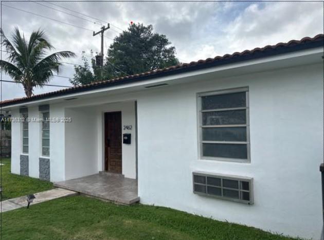 2460 Sw 36th Ave 2462, Miami, Broward County, Florida - 2 Bedrooms  
1 Bathrooms - 
