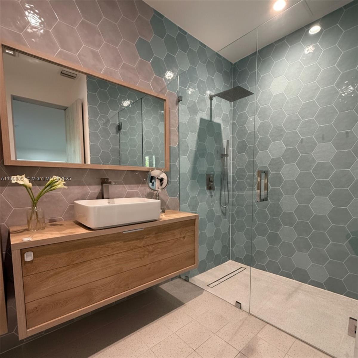 SYLVANIA HEIGHTS - Residential Lease