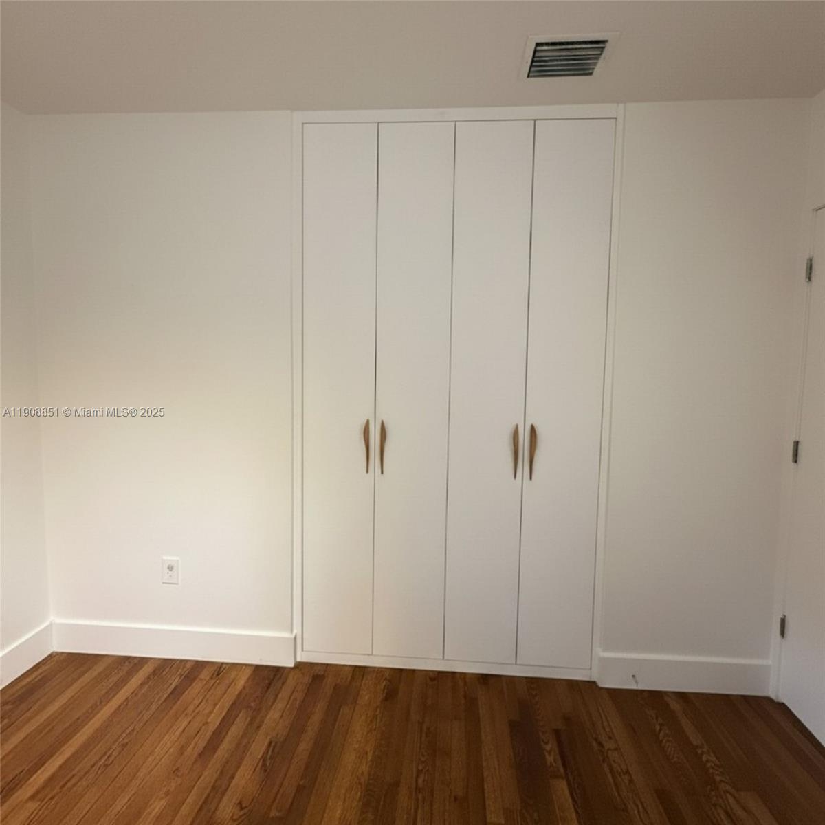 SYLVANIA HEIGHTS - Residential Lease