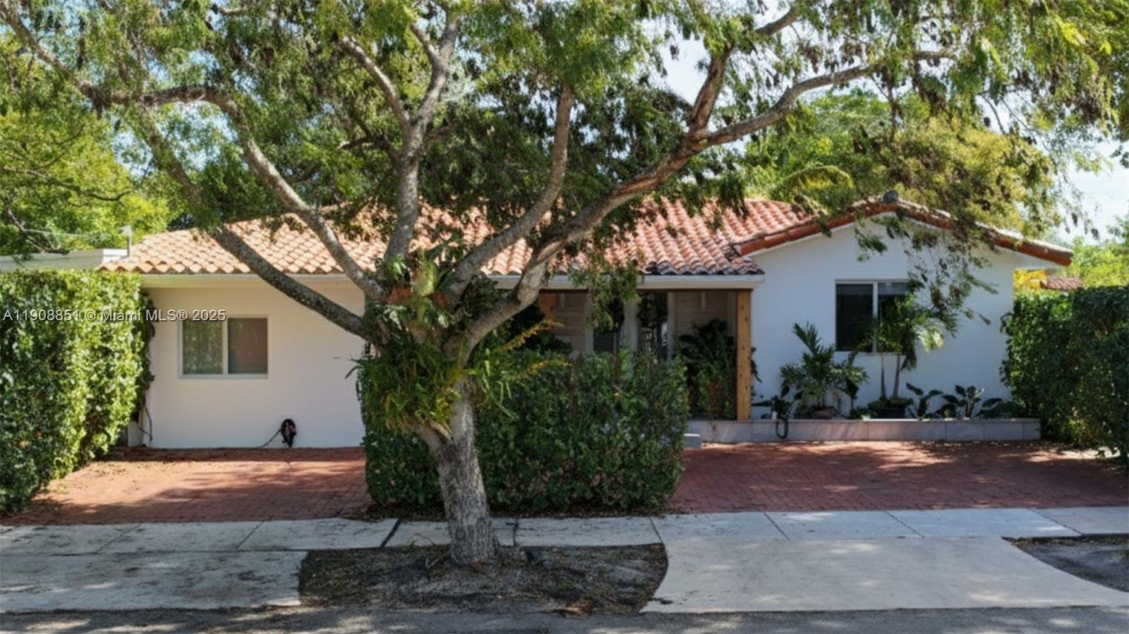 SYLVANIA HEIGHTS - Residential Lease