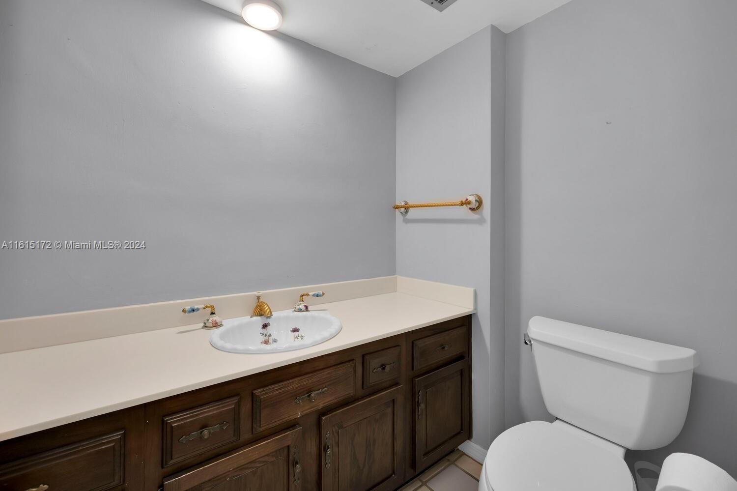 CORAL GABLES RIVIERA SEC - Residential