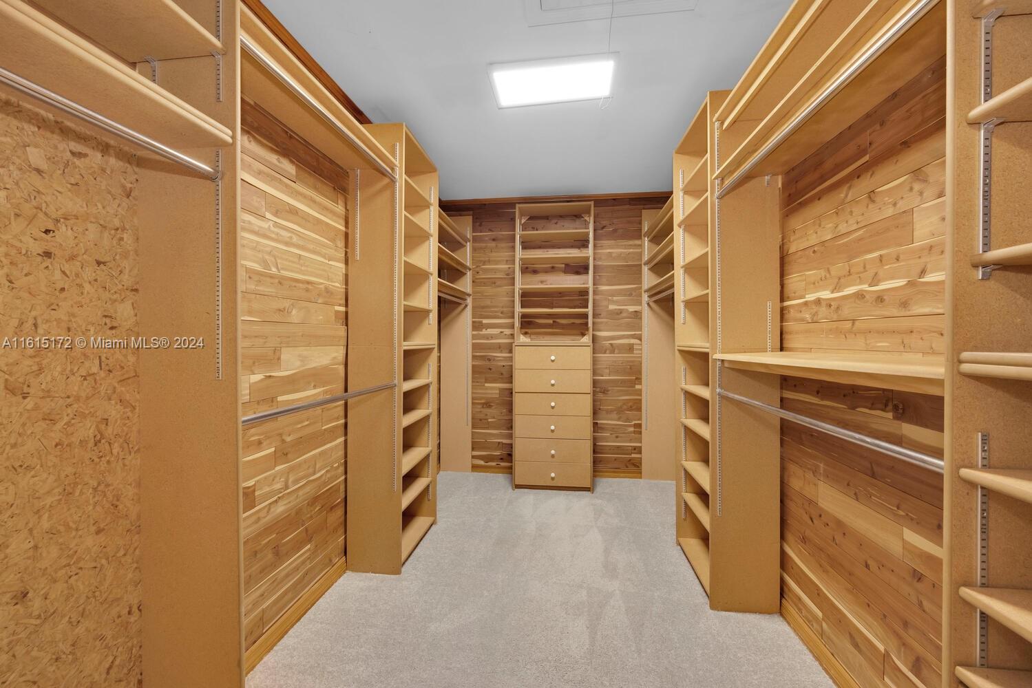 CORAL GABLES RIVIERA SEC - Residential