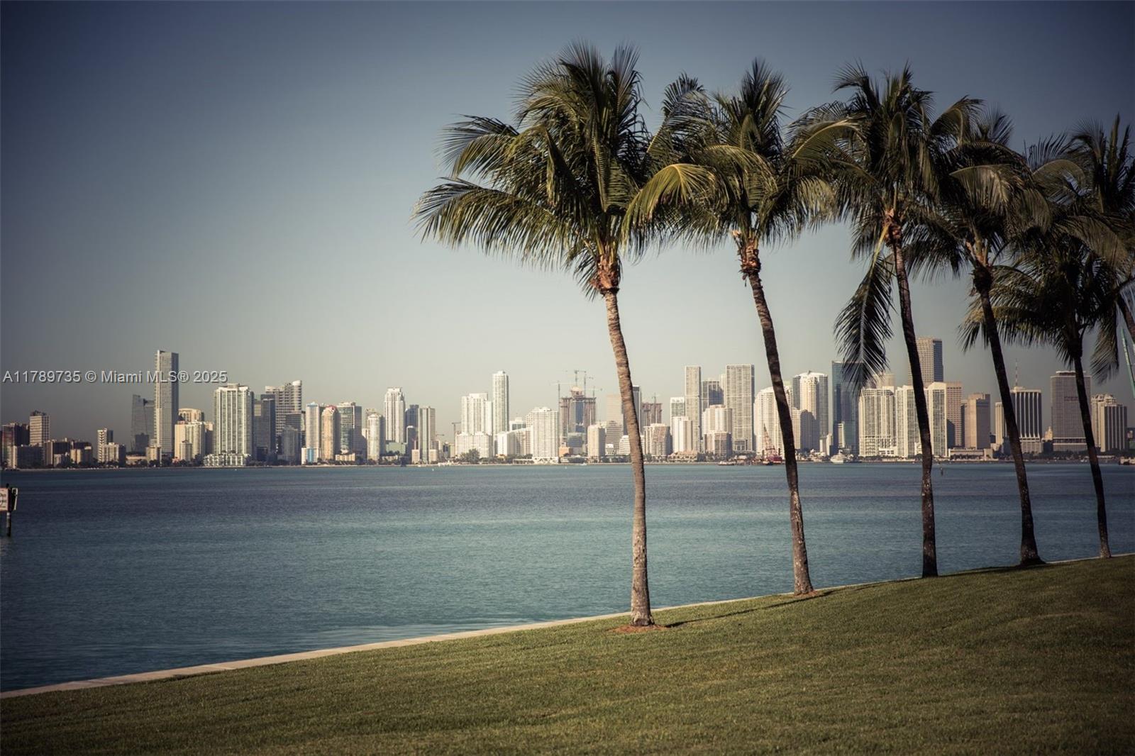 19237 Fisher Island Dr 19237
