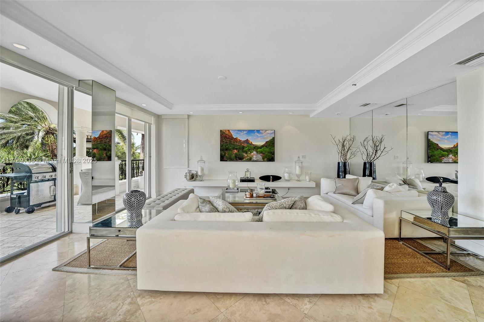 SEASIDE CONDO - Residential Lease