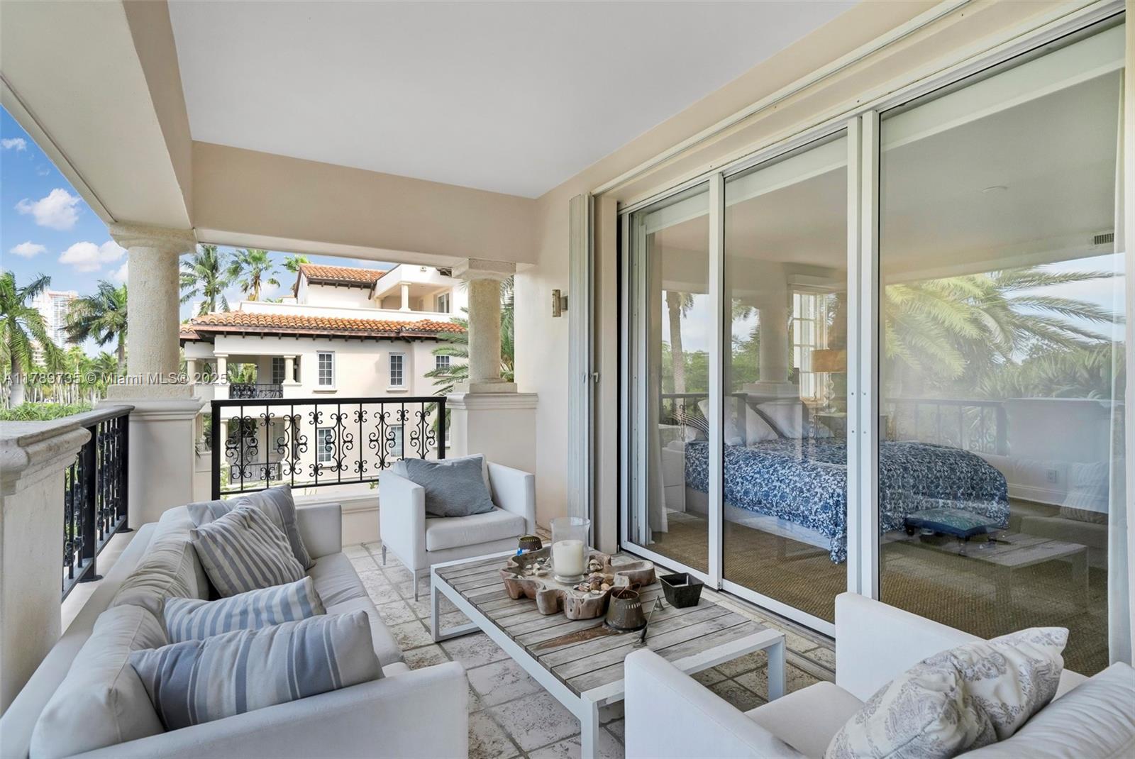 SEASIDE CONDO - Residential Lease