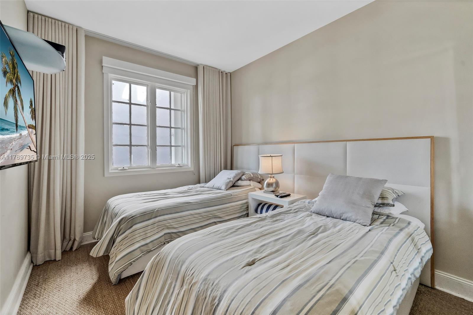 SEASIDE CONDO - Residential Lease