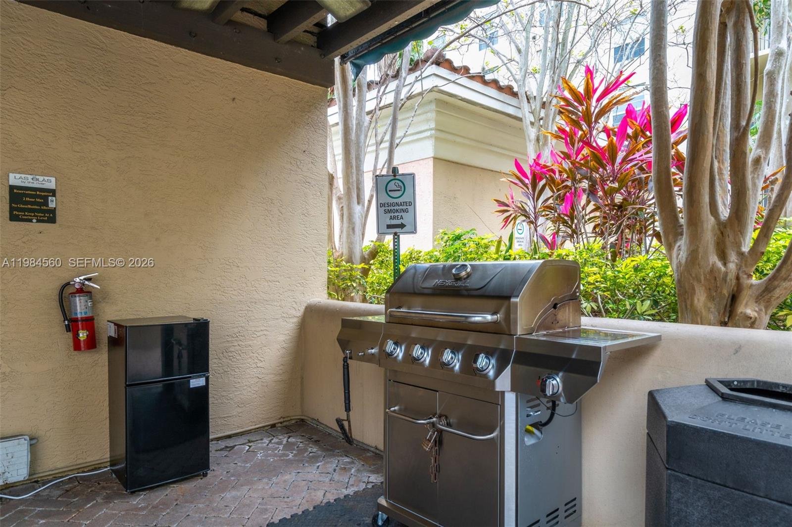 LAS OLAS BY THE RIVER CON - Residential Lease