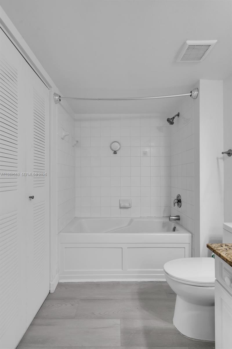 LAS OLAS BY THE RIVER CON - Residential Lease