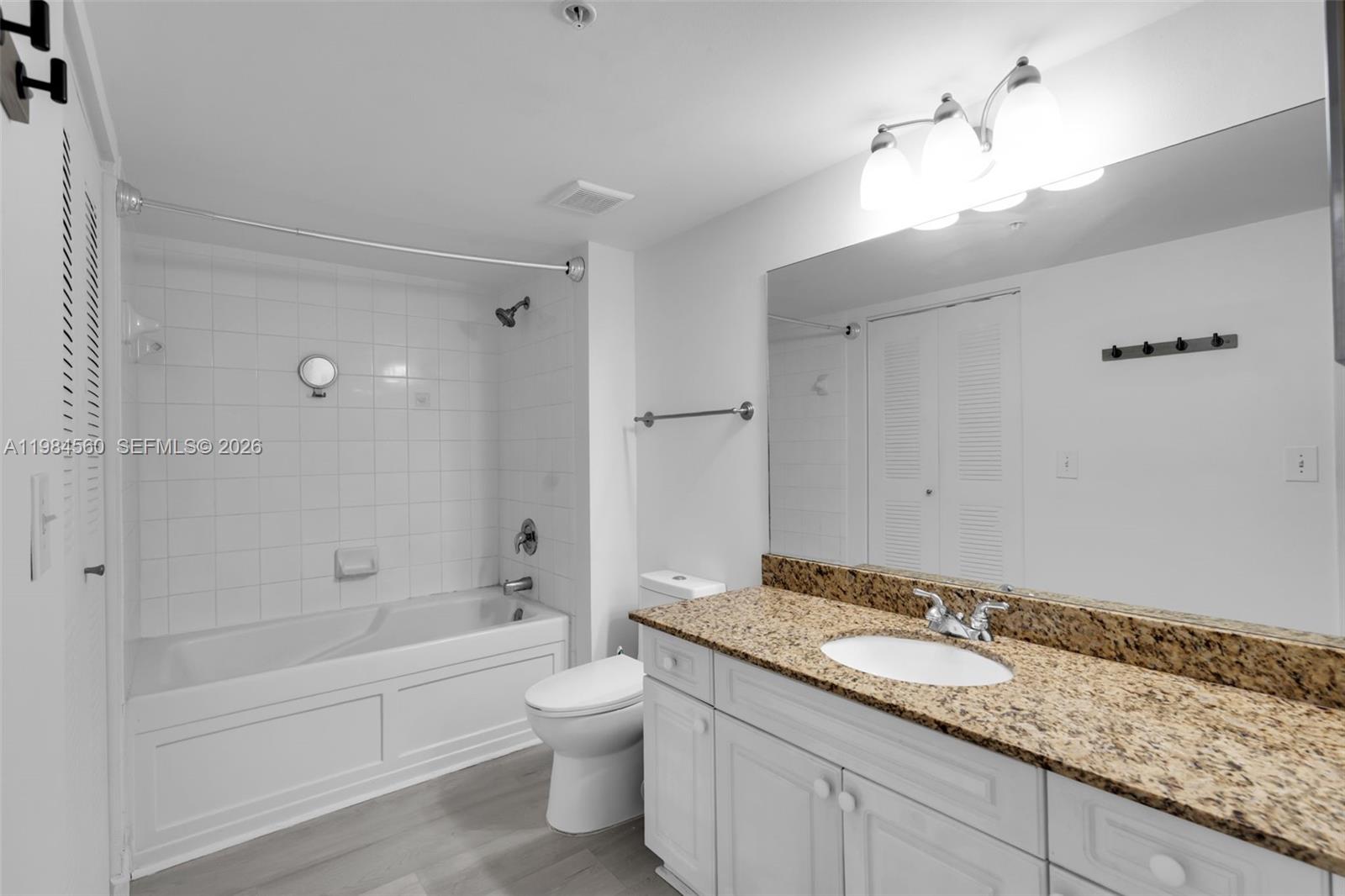 LAS OLAS BY THE RIVER CON - Residential Lease