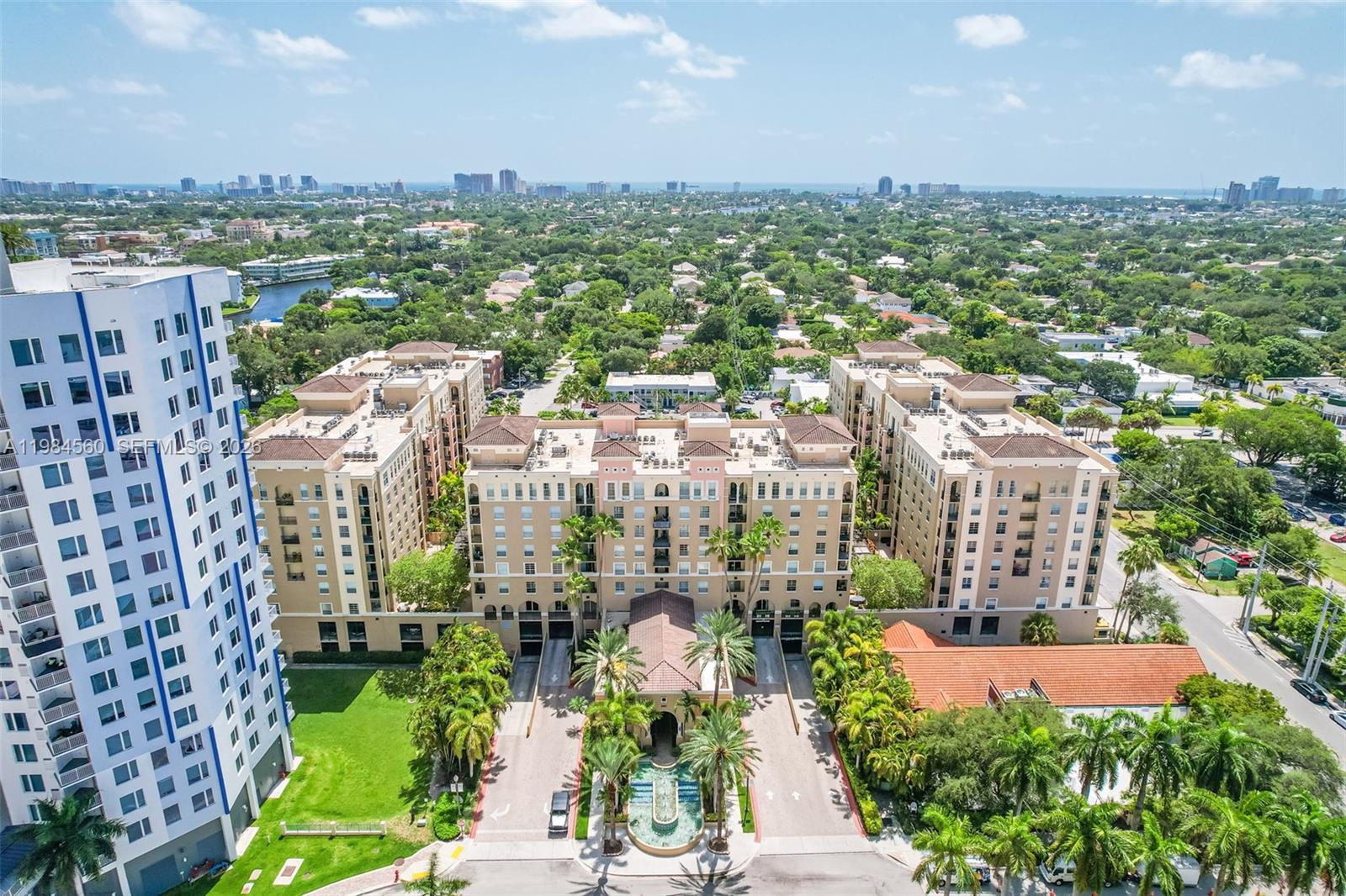 LAS OLAS BY THE RIVER CON - Residential Lease