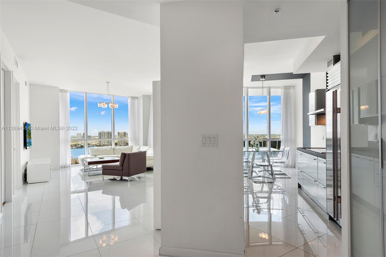 Photo 3 of 57 of 18201 Collins Ave 3601A condo