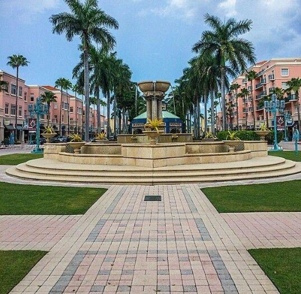 Photo of 320 Ipswich St #320, Boca Raton, FL 33487 (MLS # A12007889)