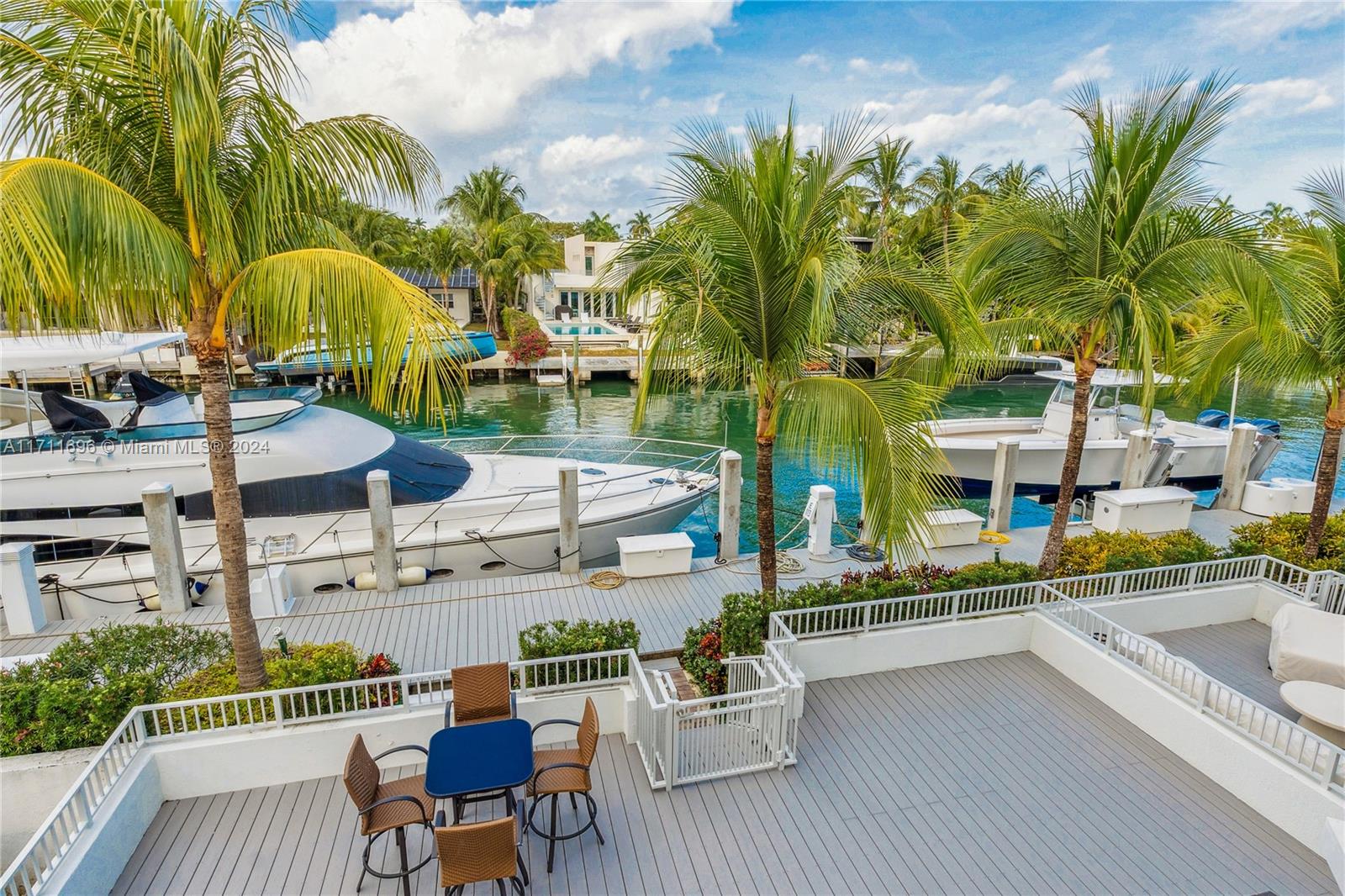 THE THS AT SUNSET HARBOUR - Residential