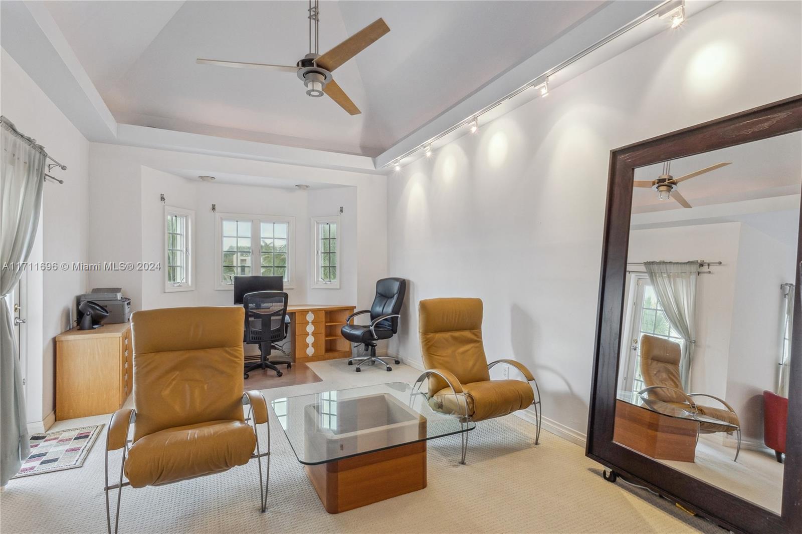 THE THS AT SUNSET HARBOUR - Residential