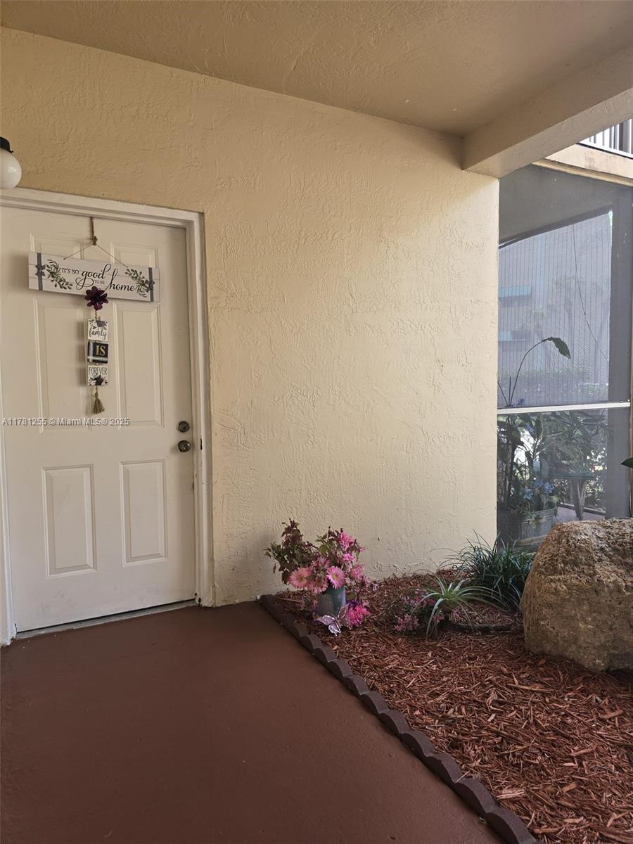 HAMMOCKS TRAILS CONDO - Residential
