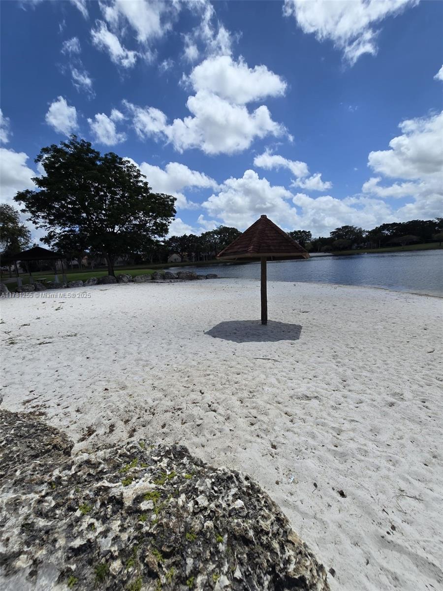 HAMMOCKS TRAILS CONDO - Residential