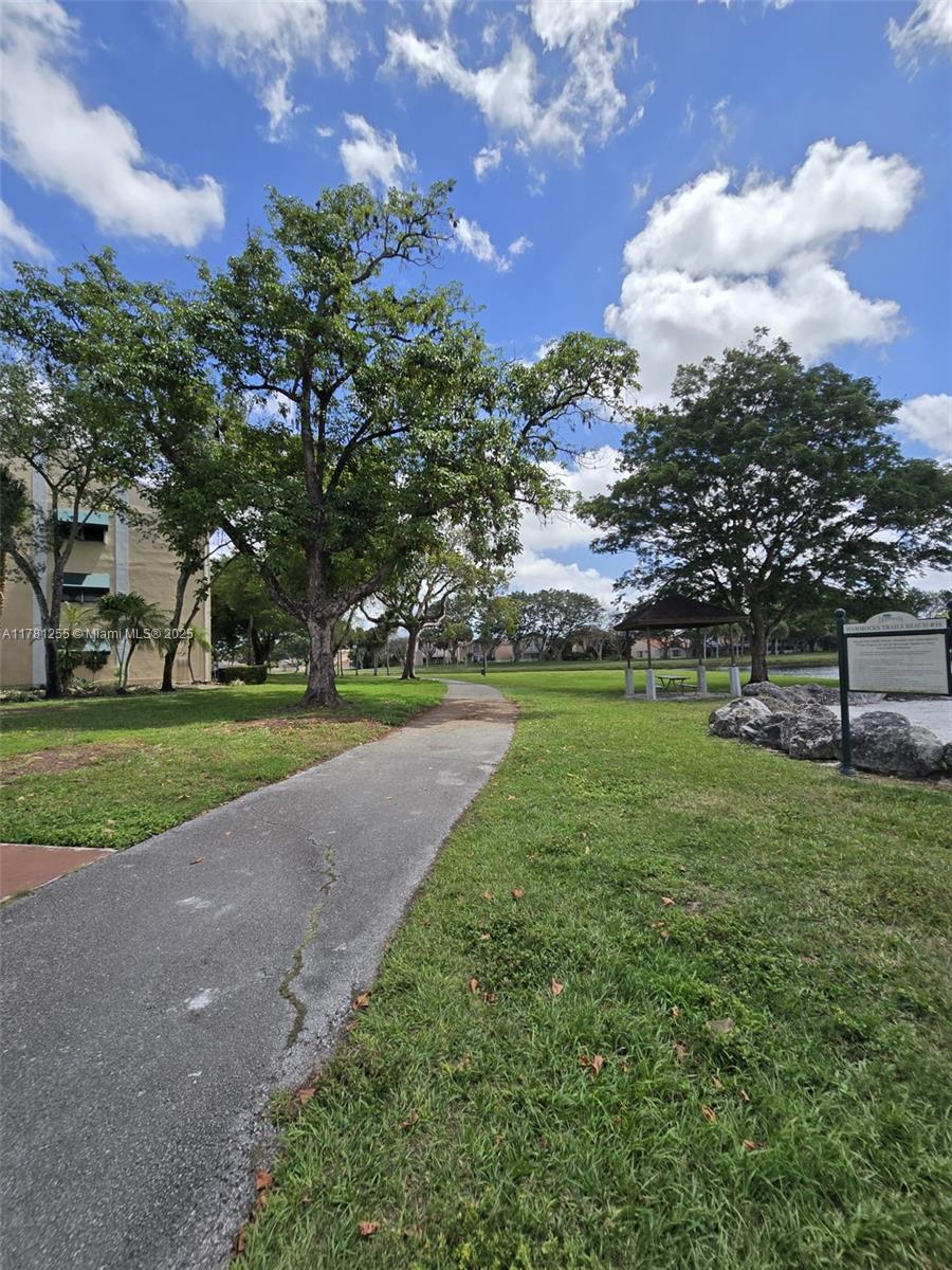 HAMMOCKS TRAILS CONDO - Residential