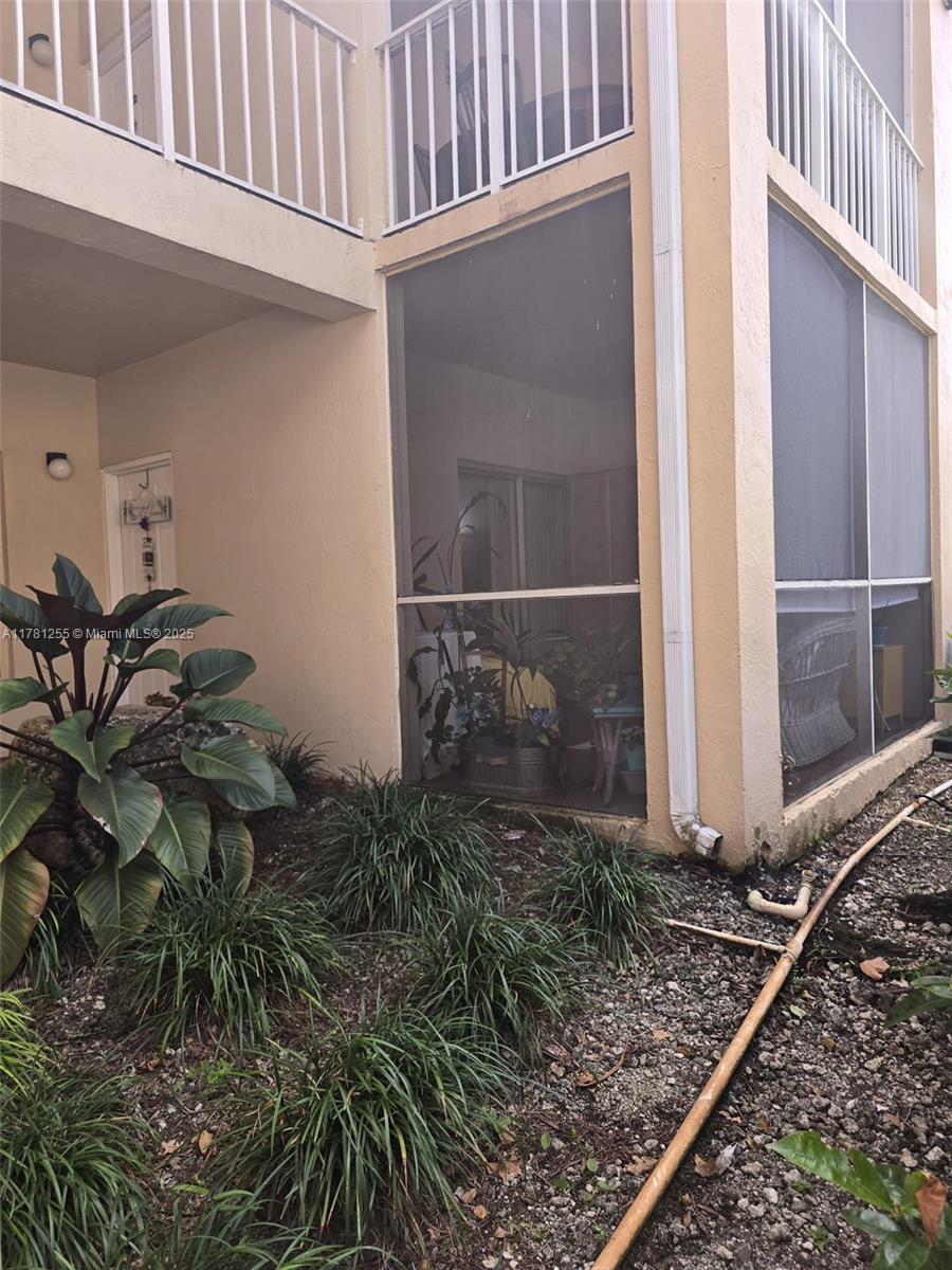 HAMMOCKS TRAILS CONDO - Residential