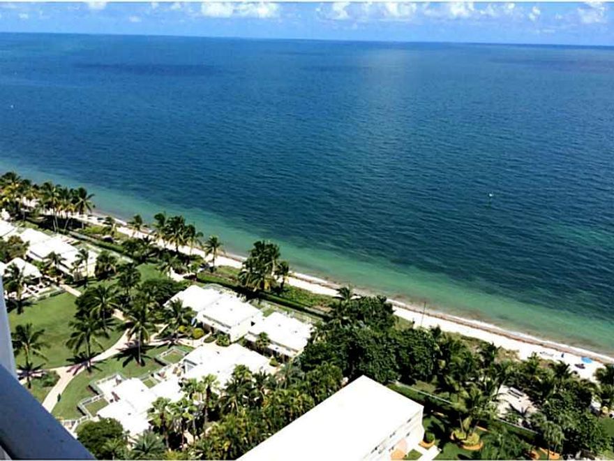FABULOUS VIEWS FROM THIS 2 BD., 2 BATH,  PLUS DEN.  2 BATHROOMS UNIT ON THE 21ST FLOOR.    THE SKY'S THE LIMIT.  UNIT WAS REMODELED WITH IMPACT GLASS WINDOWS THROUGHOUT, NEW BATHROOMS, NEW VENTLESS W/D, APPLIANCES, ETC.  THE VIEW FROM LIVING ROOM IS PURE OCEAN AND FROM THE  BEDROOM YOU SEE ALL THE BAY & GROVE.  A DEN HAS BEEN ADDED AND CAN BE USED TO SUIT YOUR NEEDS.  BUILDING HAS CABLE INCLUDED IN MAINTENANCE.  THERE IS ALSO TENNIS, A POOL BY THE OCEAN AND A GORGEOUS LOBBY TO GREET YOU AND YOUR FRIENDS.