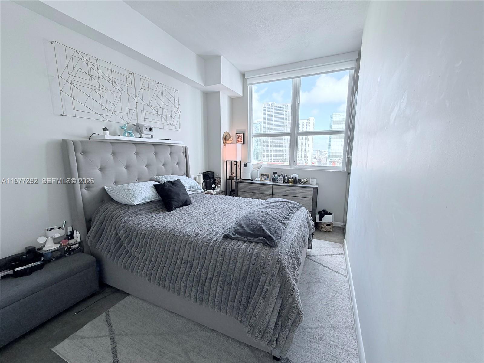 THE LOFT DOWNTOWN II COND - Residential Lease