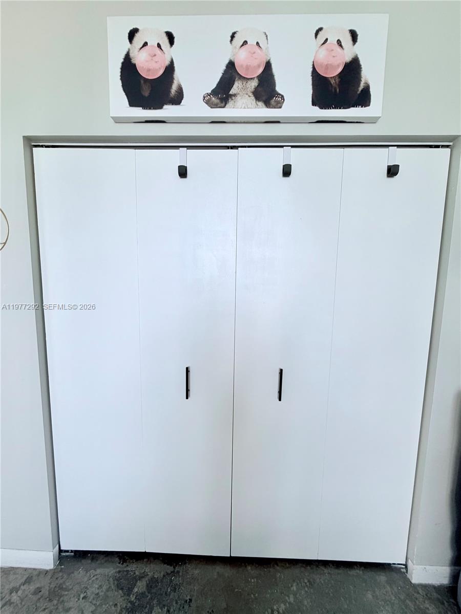 THE LOFT DOWNTOWN II COND - Residential Lease