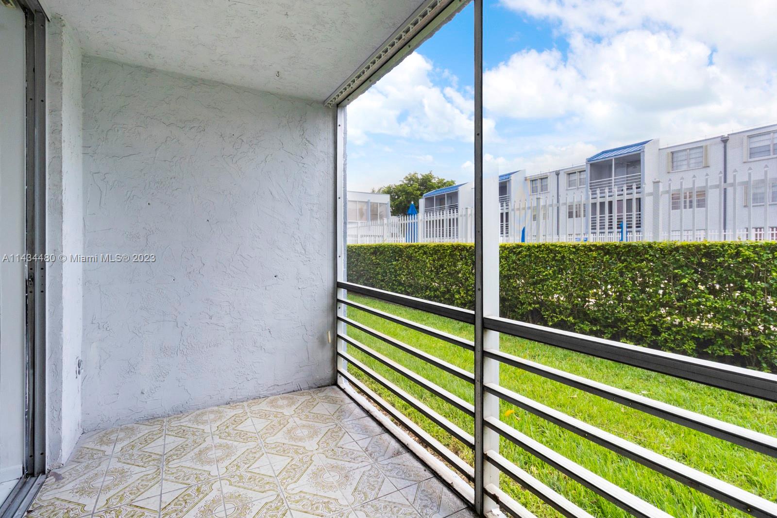 EL CONQUISTADOR SOUTH CON - Residential Lease