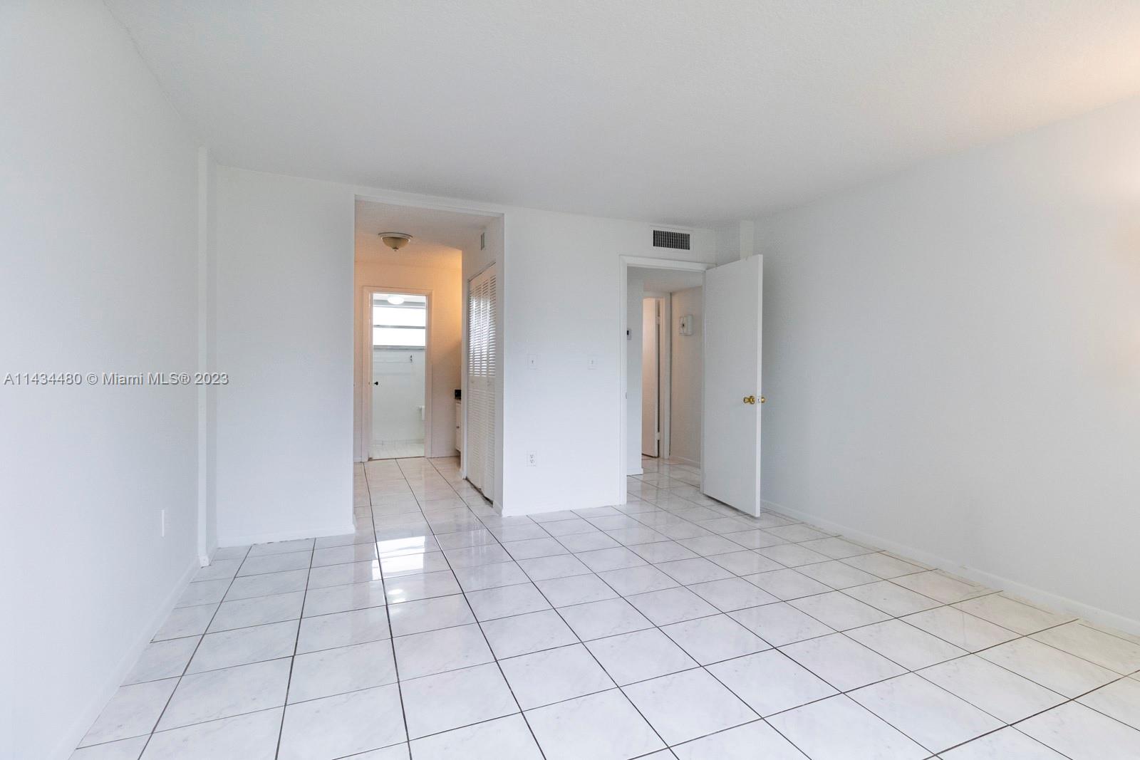 EL CONQUISTADOR SOUTH CON - Residential Lease